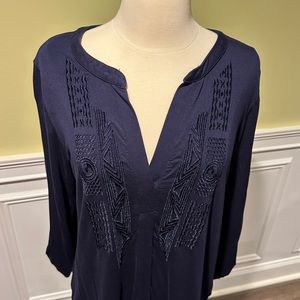 Cable & Gauge Women’s Blouse - Size L